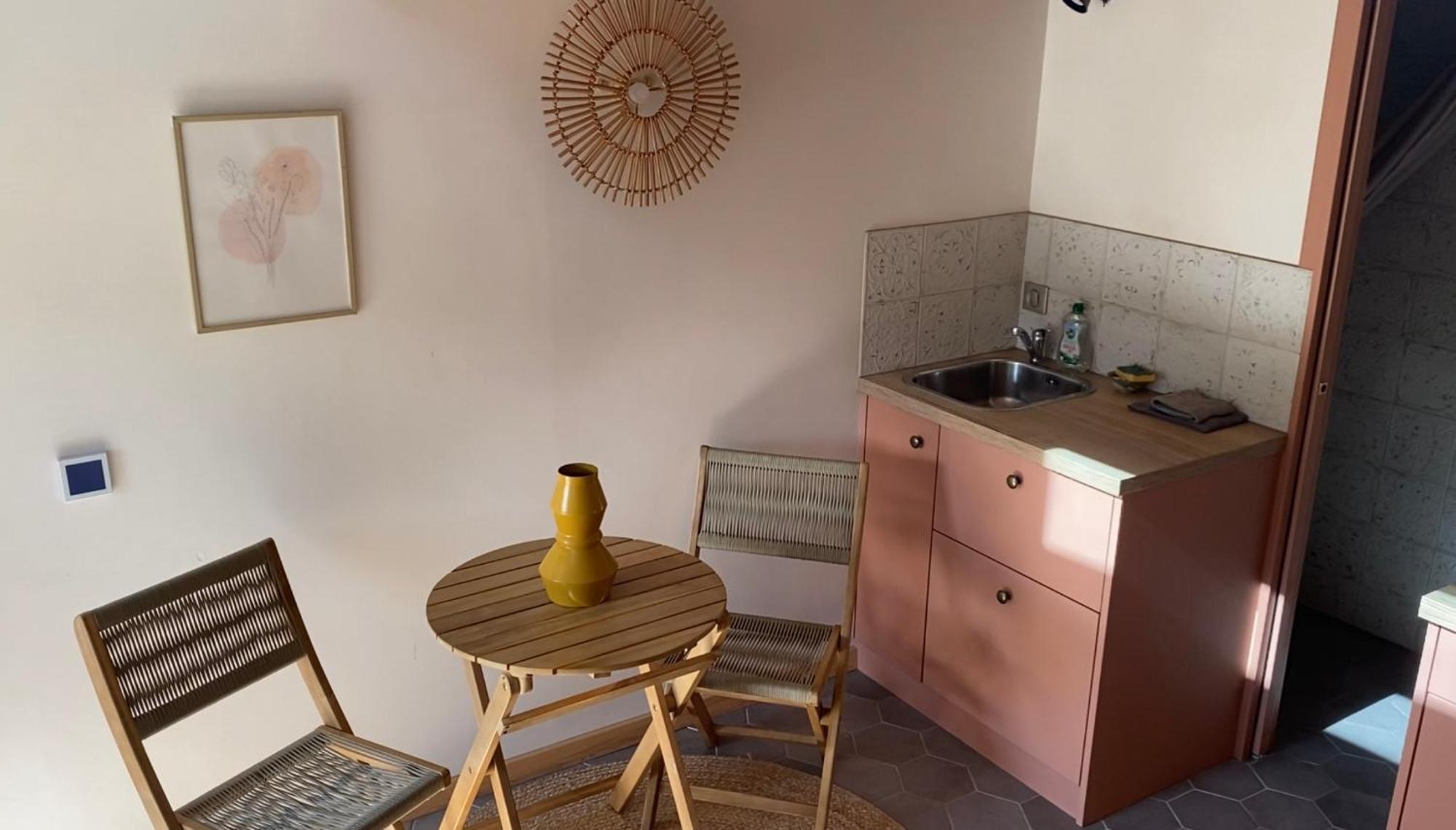 Tiny House De Tempoyrac Villa La Rochette  Esterno foto